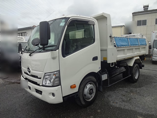 ��������