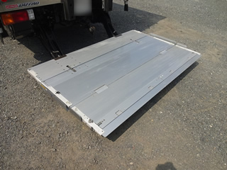 ��������