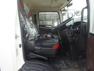 ��������