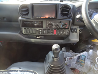 �����ʿ�ܥǥ�