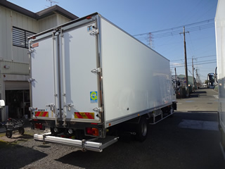 ��������