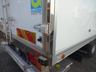 ��������