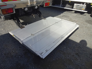 ��������