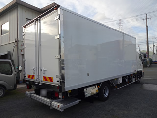 ��������